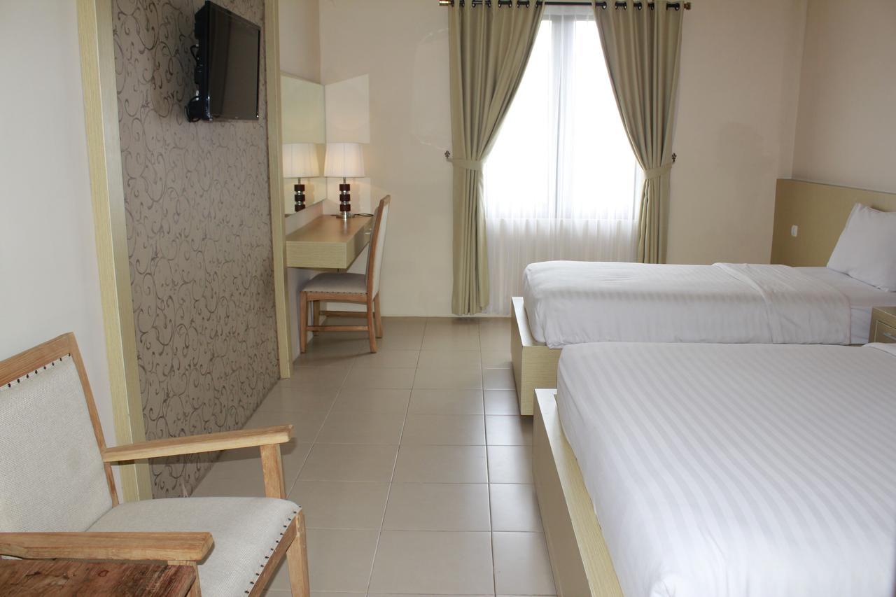 Akasa Hotel Kaliurang Kültér fotó